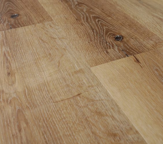 LVT Wood Plastic Composite - Acorn Oak
